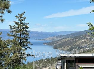 3220 Hilltown Dr #5, Kelowna, BC V1V0C6