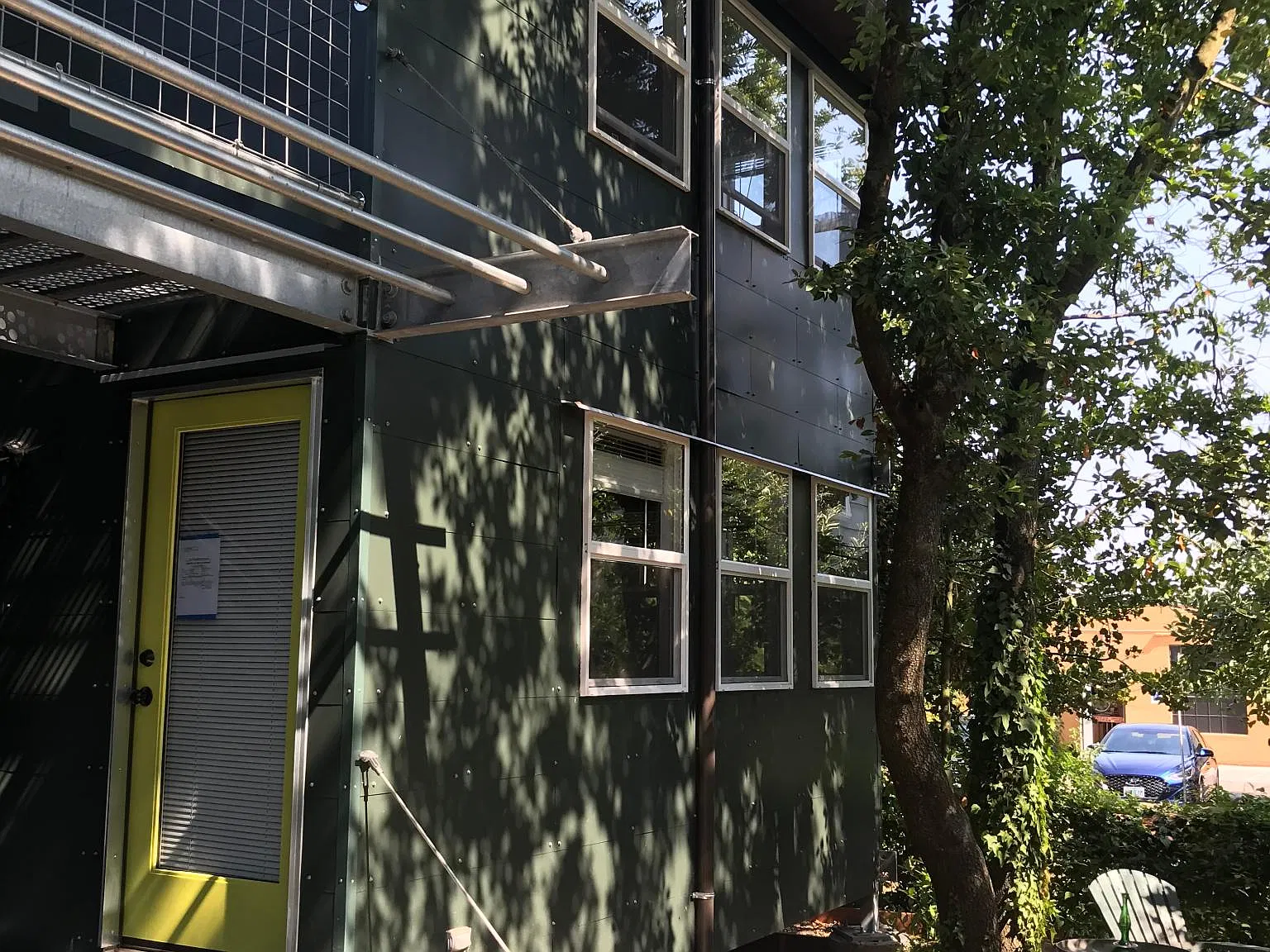 2 bed, 750 sqft, $2,500 — Photo 1