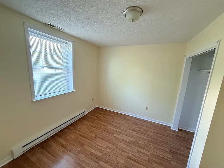 13564 S East Side Hwy — Photo 10