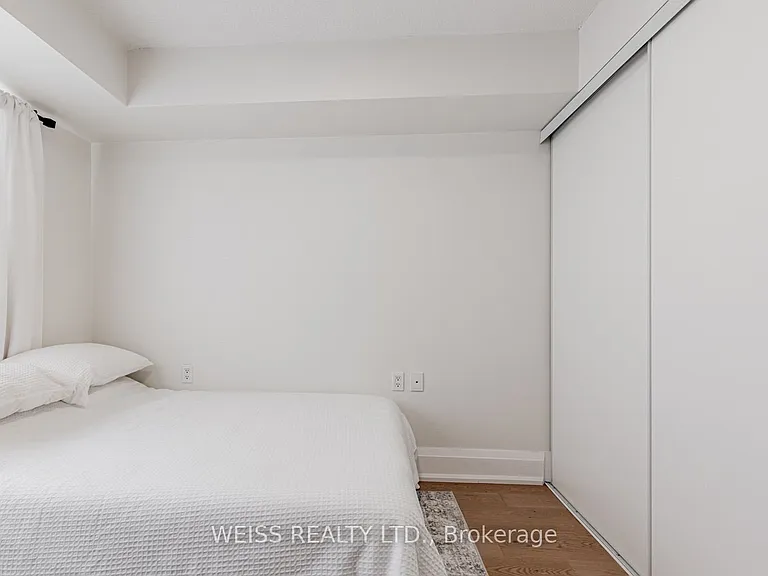 872 Sheppard Ave W #609 — Photo 12