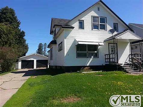 4th image of 417 Blossom St