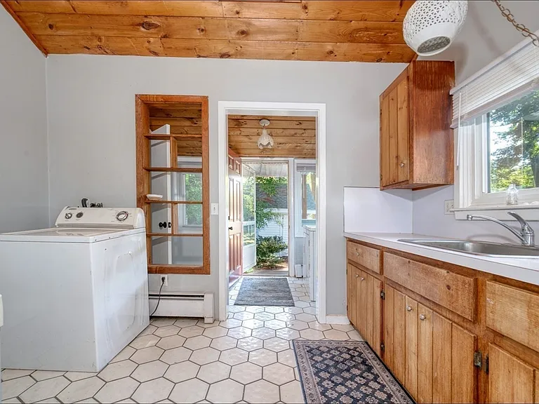 7 Overbrook Rd — Photo 18