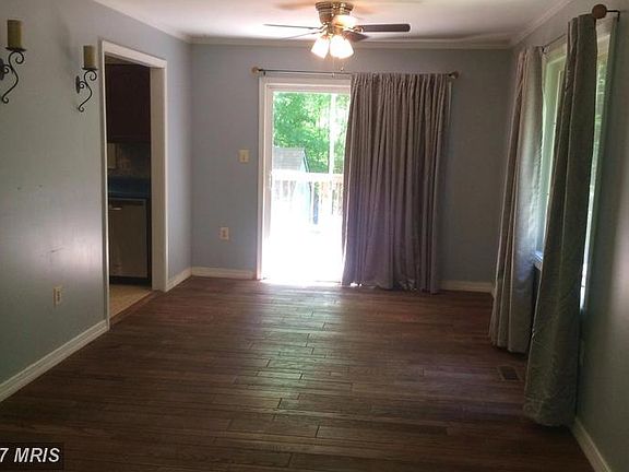 5th image of 6120 Mitzi Dr