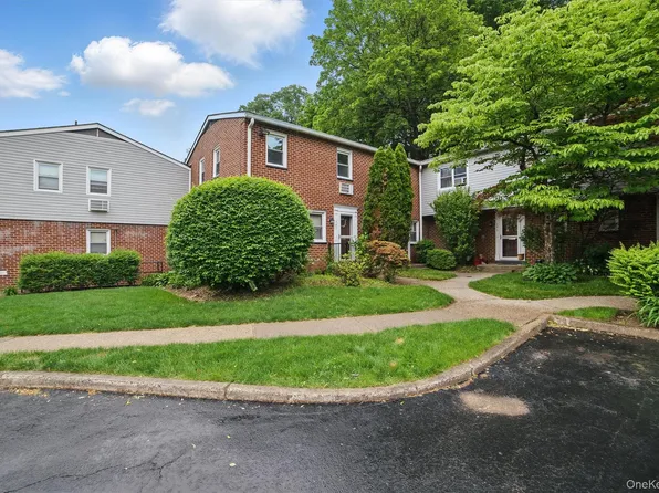 147 Charter Circle #147, Ossining, NY 10562