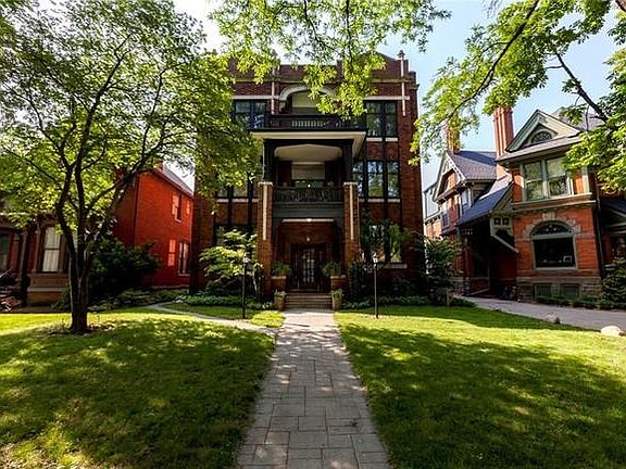 2nd image of 659 W Canfield St APT 1