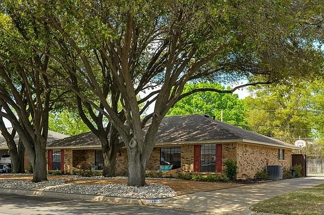1st image of 1005 Bert Dr