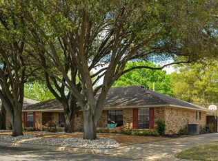 1005 Bert Dr, Arlington, TX 76012