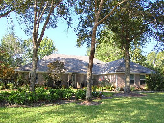 3rd image of 1809 Autumnbrook Ln