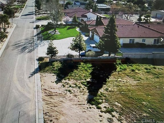 4th image of 1 Desert Rose Dr #7