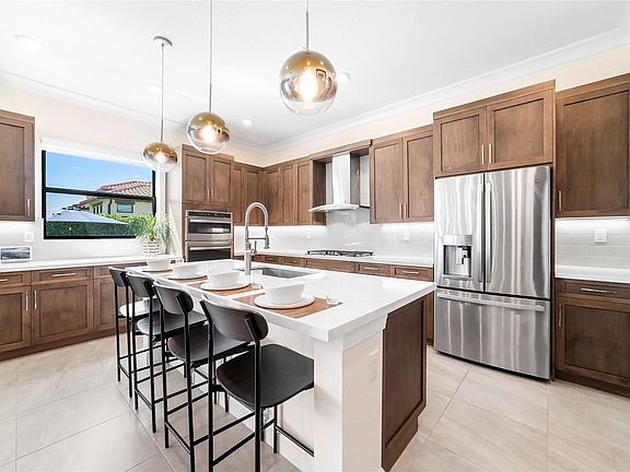 4th image of 12270 N Baypoint Circle
