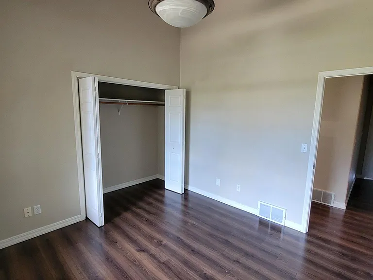 2959 Oliver St — Photo 10