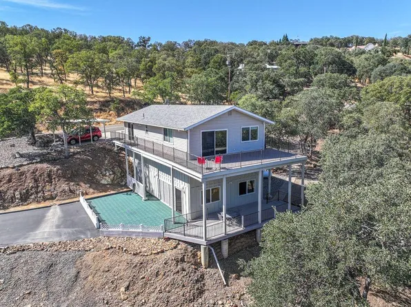 9494 Mercado Dr, La Grange, CA 95329
