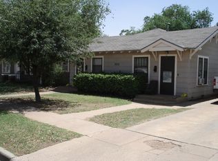 2313 13th St APT 3, Lubbock, TX 79401