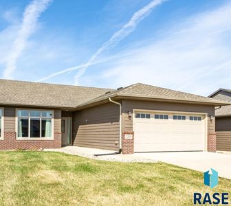 1219 S President Ct, Sioux Falls, SD, 57106