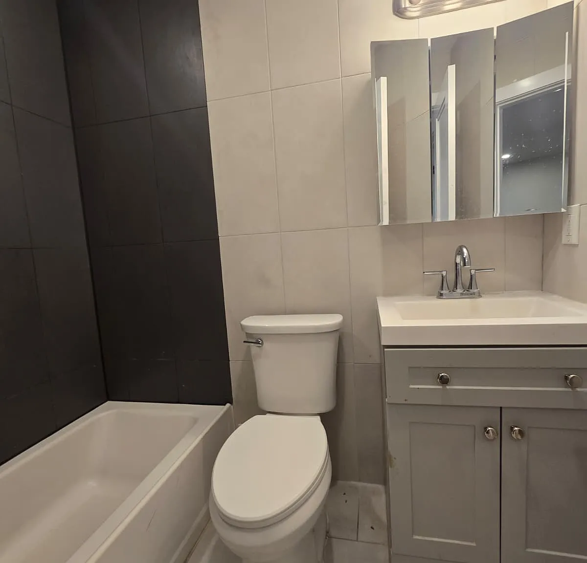 2 bed, $1,895 — Photo 3