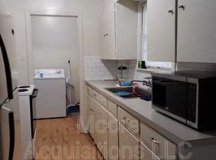 1308 N Travis St, Sherman, TX 75092