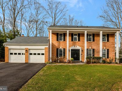 12111 Holly Knoll Cir, Great Falls, VA, 22066