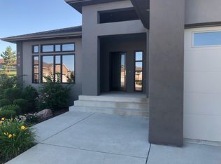 4306 Silica Pl, Bismarck, ND 58503