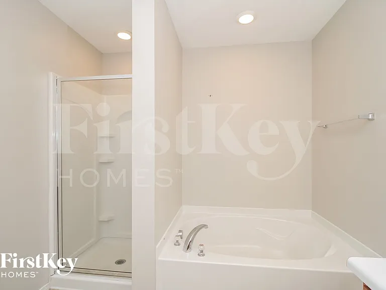 5367 Liberty Hall Cir — Photo 11