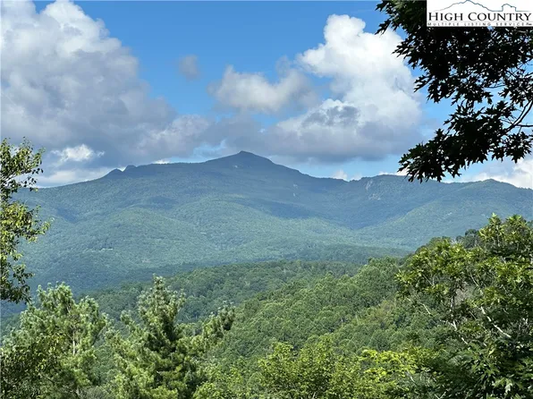 194 Spruce Pine Trail, Blowing Rock, NC 28605
