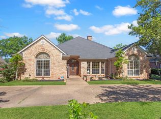 6609 Hollytree Cir, Tyler, TX 75703
