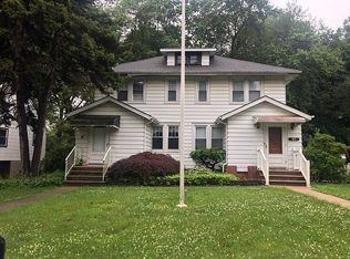 87 S Nauraushaun Rd, Pearl river, NY 10965
