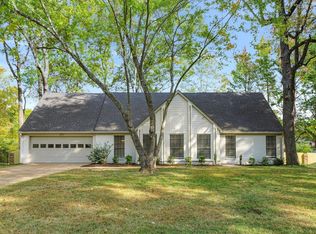 1514 Holly Hill Dr, Germantown, TN 38138