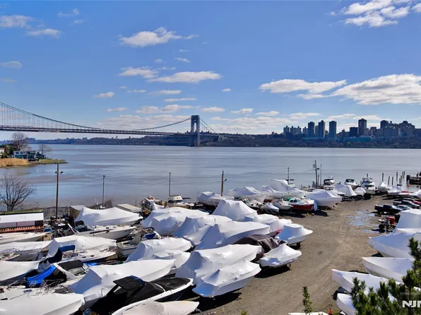 11 Vela Way, Edgewater, NJ 07020