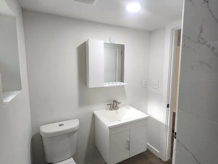 302 Kelso Dr SW — Photo 28