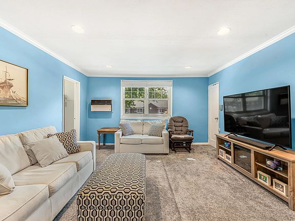 2nd image of 251-29 61st Ave #720