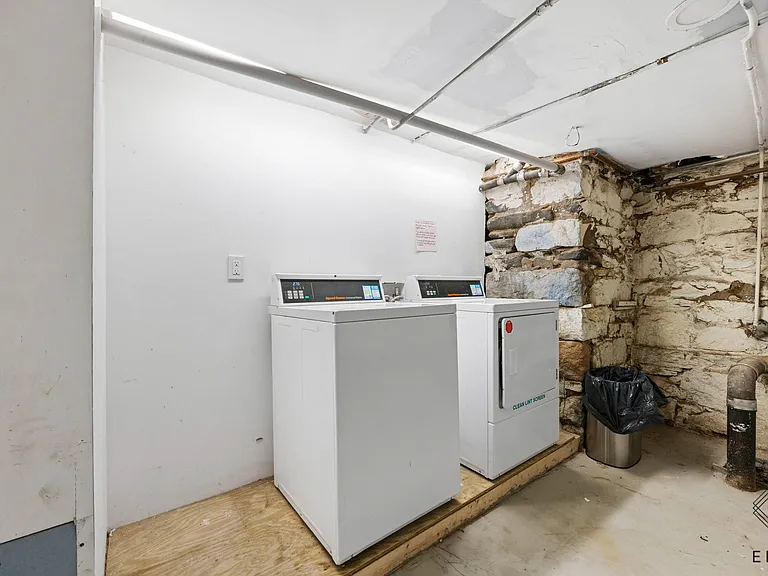 739 6th Ave #2B — Photo 16