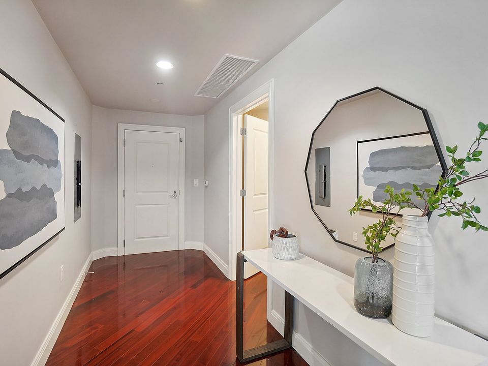1st image of 450 Knights Run Ave Unit 1603