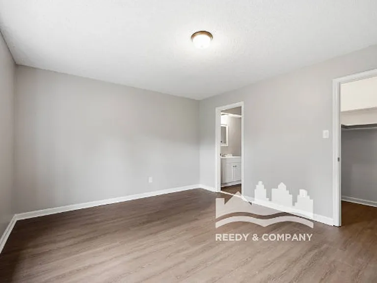 6213 Holly Park Dr — Photo 25