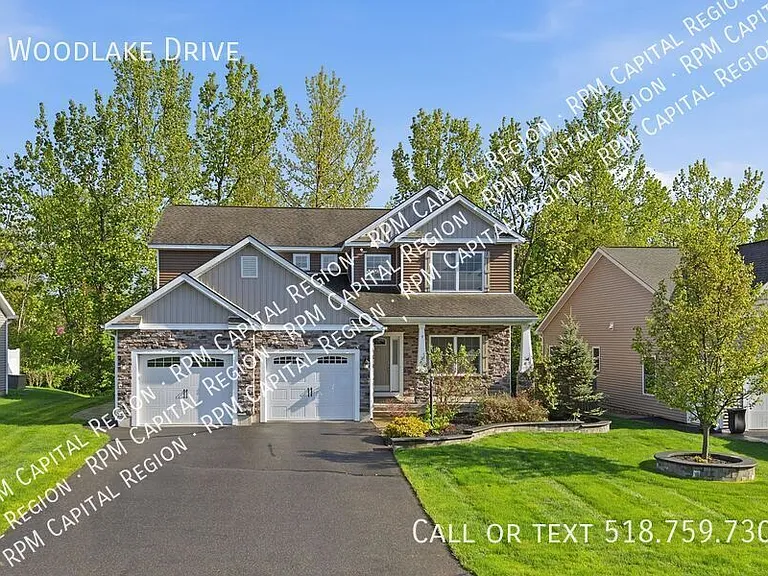 9 Woodlake Dr — Photo 1