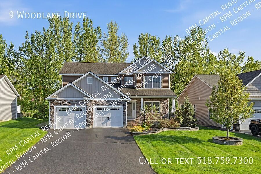 1st image of 9 Woodlake Dr