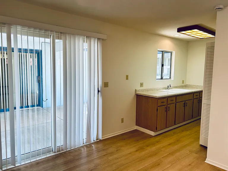 Accessory Unit Kitchenette