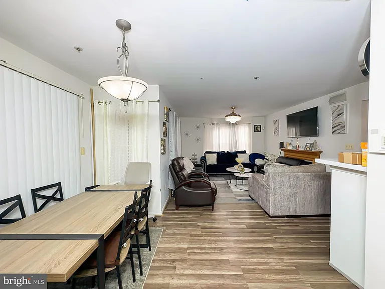 13560 Lord Sterling Pl #9-4 — Photo 3