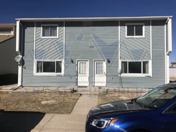 1537 Person St APT 4, Laramie, WY 82070