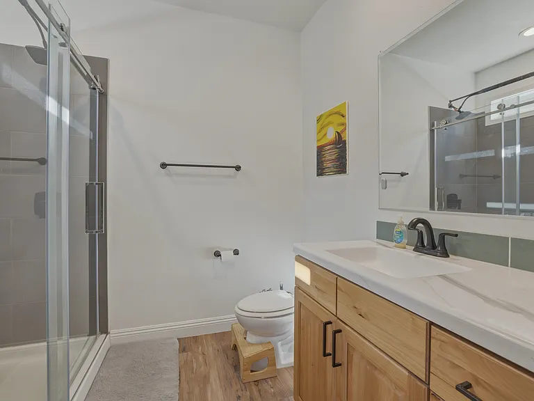 115 Brooklyn Cir — Photo 12