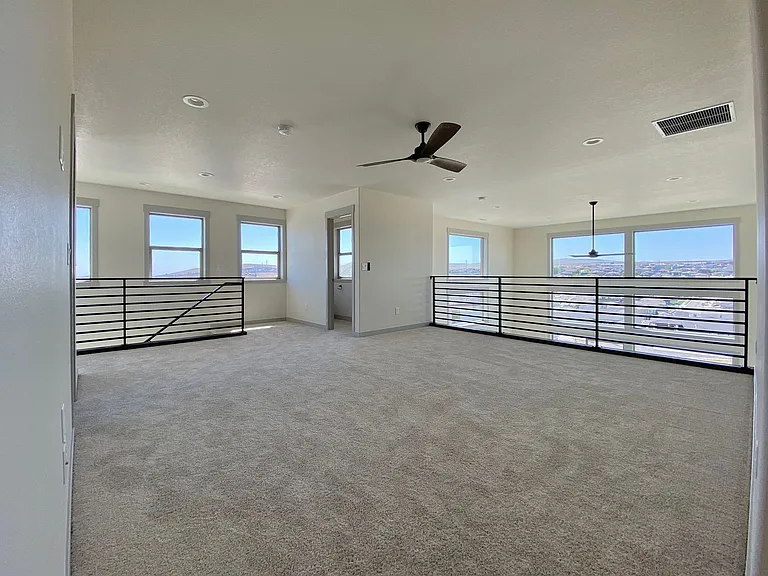 6033 W 30th Ave — Photo 13