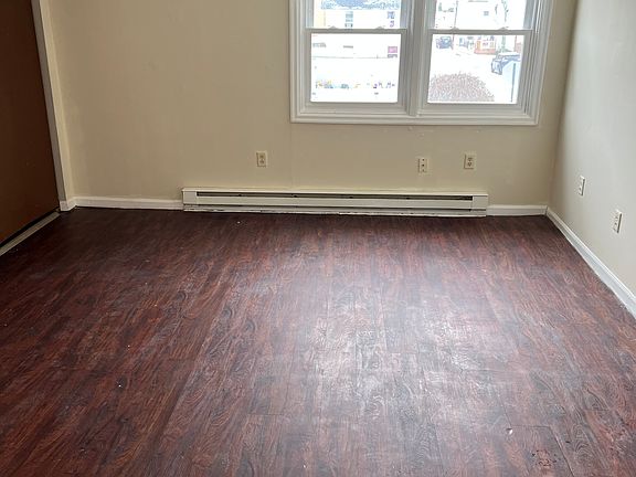 5th image of 60 W Green St #5