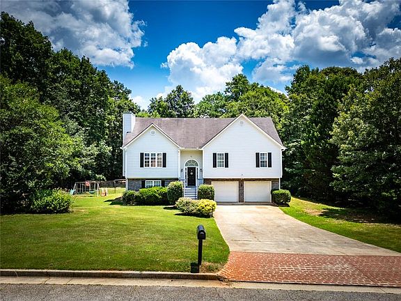 2nd image of 314 Black Willow Ct