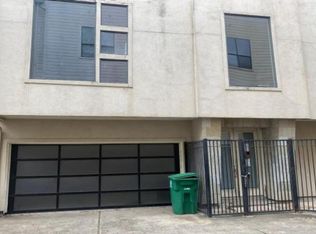 904 Reinerman St, Houston, TX 77007