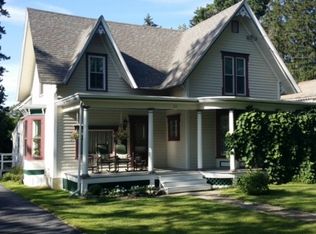 22 W Main St, Cambridge, NY 12816