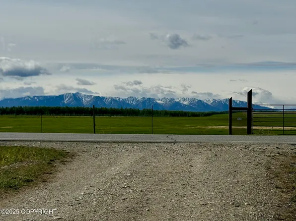 5332 Nistler Rd, Delta Junction, AK 99737