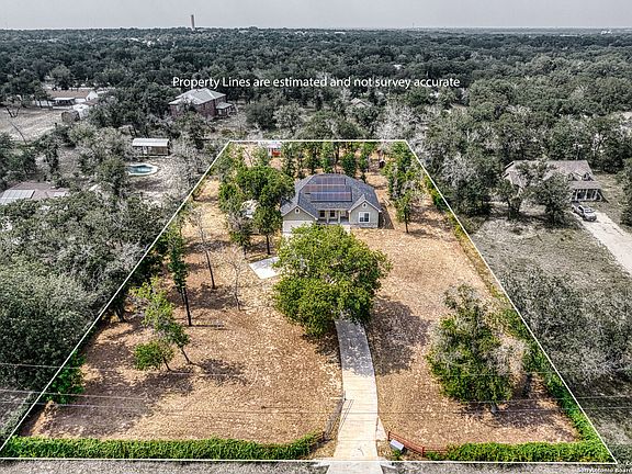 3rd image of 257 COUNTY ROAD 6864