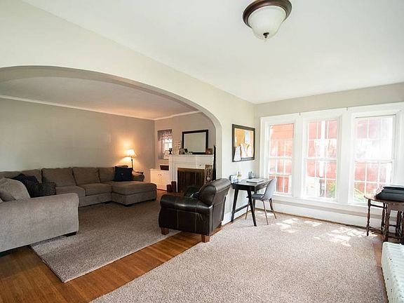 5th image of 963 Parkside Ave