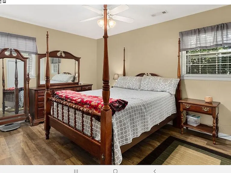 635 Apache St — Photo 11