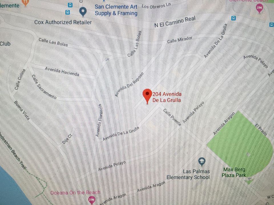 2nd image of 204 Avenida De La Grulla APT B