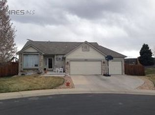 8202 Simms Ct, Arvada, CO 80005
